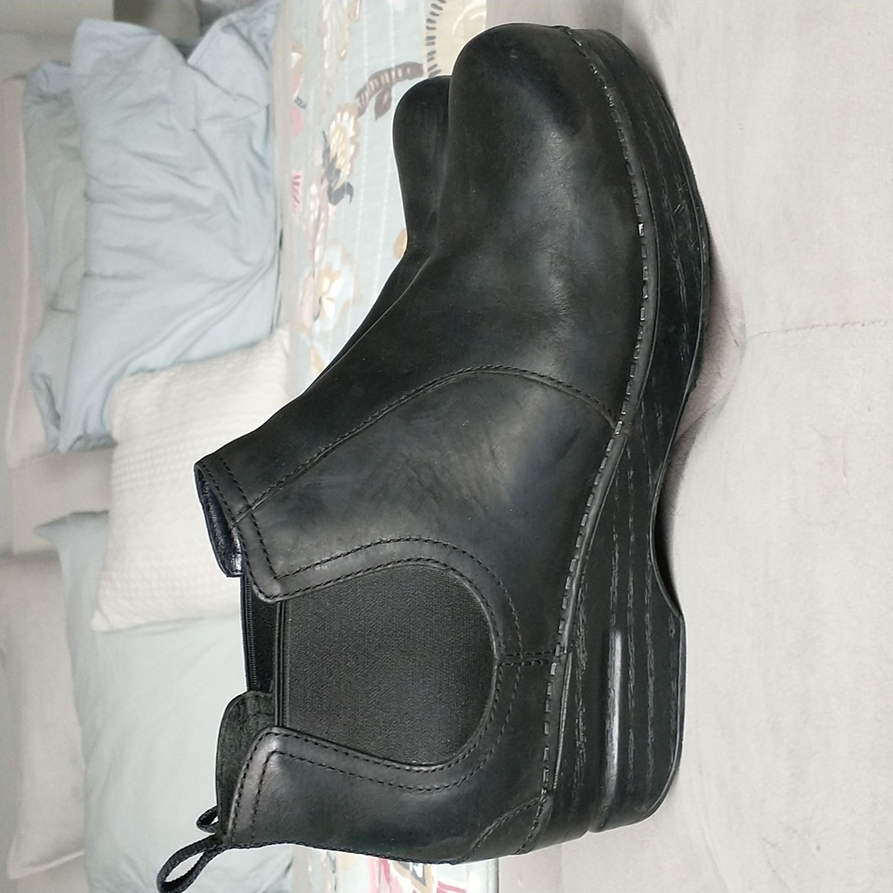 Dansko Frankie bootie